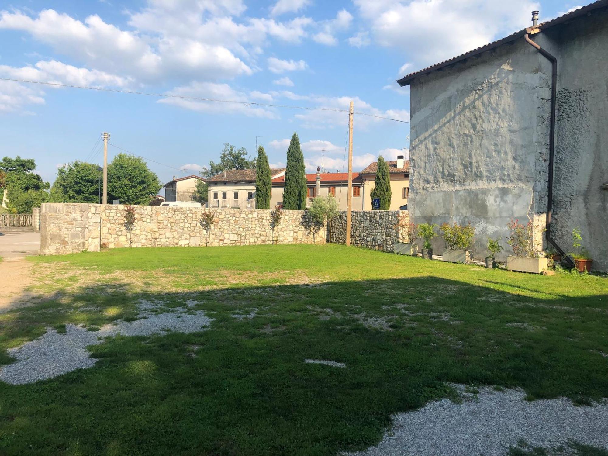 Affittacamere Al Castello Travesio エクステリア 写真